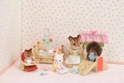 Sylvanian Families Babyzimmer-Set -Kinder Verkauf 15910290 03