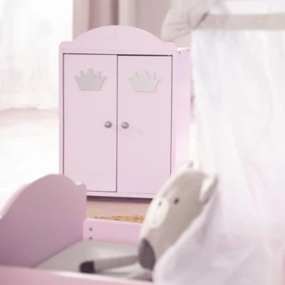 Roba Puppenkleiderschrank Prinzessin Sophie Inkl. Kleiderstange Und Boden, 2-türig, Rosa Lackiert 4 Roba Puppenkleiderschrank Prinzessin Sophie Inkl. Kleiderstange Und Boden, 2-türig, Rosa Lackiert – Bild 2