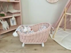 TinaForKids Puppenwiege Aus Weiden Mit Bettwäscheset, Puppenbett Altrosa/Weiß -Kinder Verkauf 29721269 03