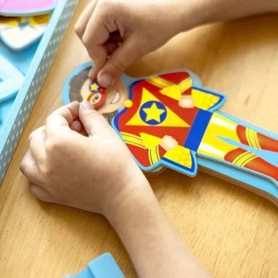 Melissa & Doug Magnetische Anziehuppe Magnetic Pretend Play - Julia 5 Melissa & Doug Magnetische Anziehuppe Magnetic Pretend Play - Julia – Bild 3